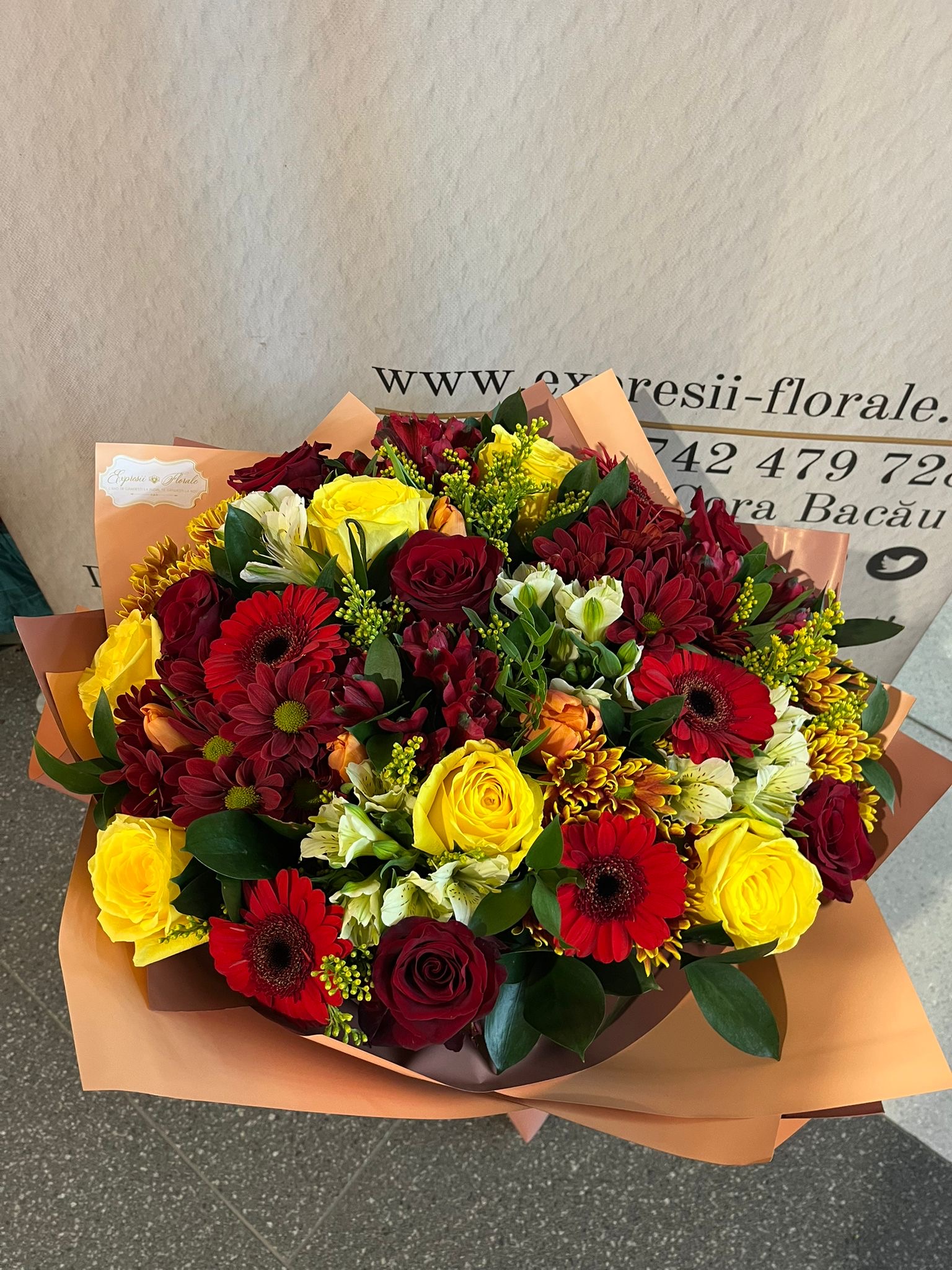 Curcubeu in mana - imagine 2